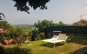 Casa Il Nido Delle Fate Camera Con Bagno Portico E Giardino